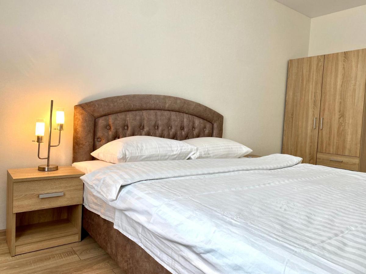 Apartpoltava Стильні 2-Кімн Апартаменти Біля Пд "Листопад" Закрита Парковка, Чек Прро ภายนอก รูปภาพ