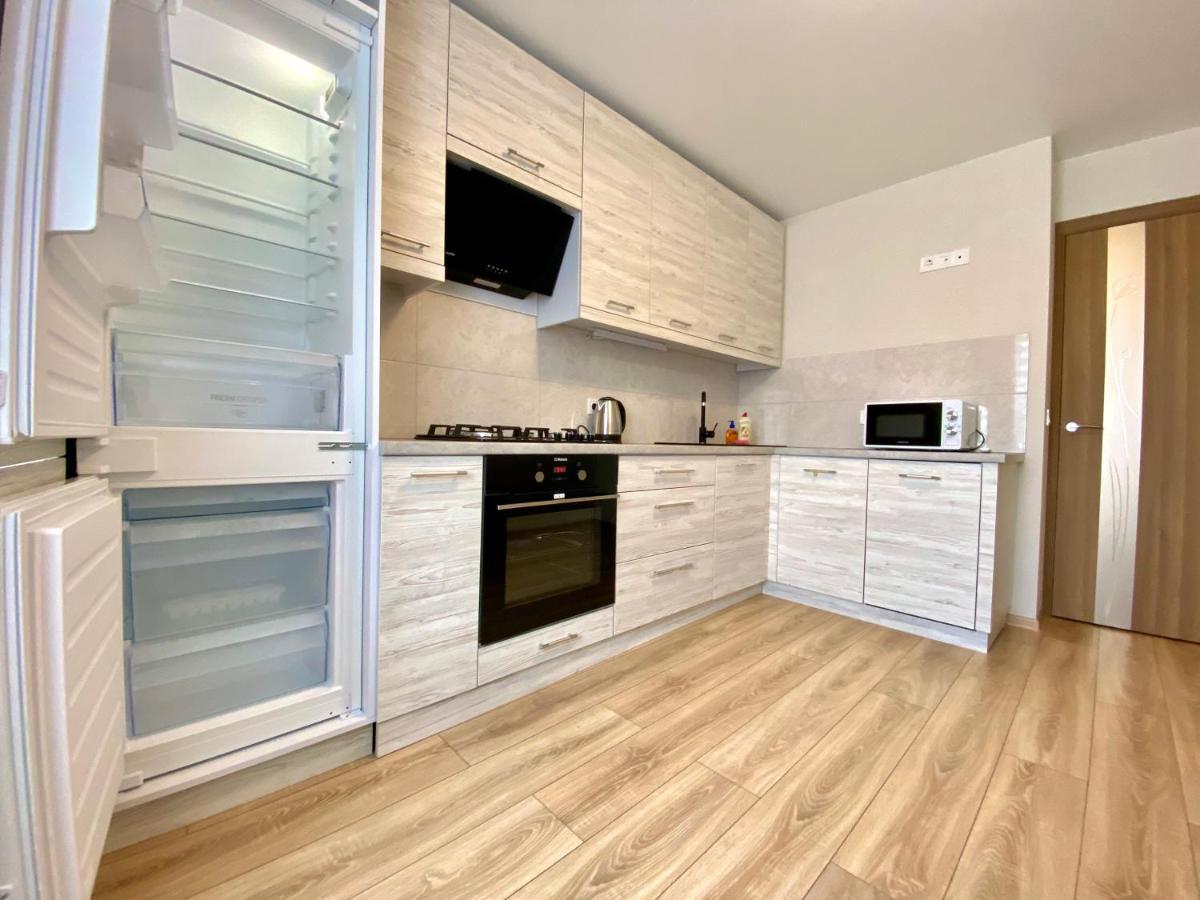 Apartpoltava Стильні 2-Кімн Апартаменти Біля Пд "Листопад" Закрита Парковка, Чек Прро ภายนอก รูปภาพ