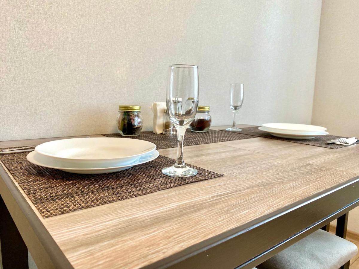 Apartpoltava Стильні 2-Кімн Апартаменти Біля Пд "Листопад" Закрита Парковка, Чек Прро ภายนอก รูปภาพ